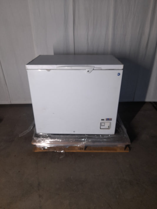 Congelatore a pozzetto negativo −18 °C, L 88 cm, P 65 cm, H 86 cm — usato Attrezzatura da ristorazione usata Sd Service Store