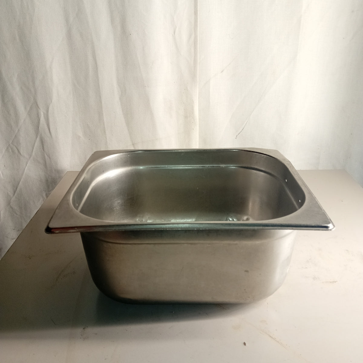 Contenitore Gastronorm GN 1/2, 32 × 26 cm, H 14 cm — usato Attrezzatura da ristorazione usata Sd Service Store