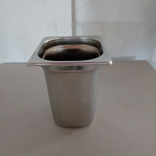 Contenitore Gastronorm GN 1/6, 16 × 18 cm, H 20 cm — usato Attrezzatura da ristorazione usata Sd Service Store