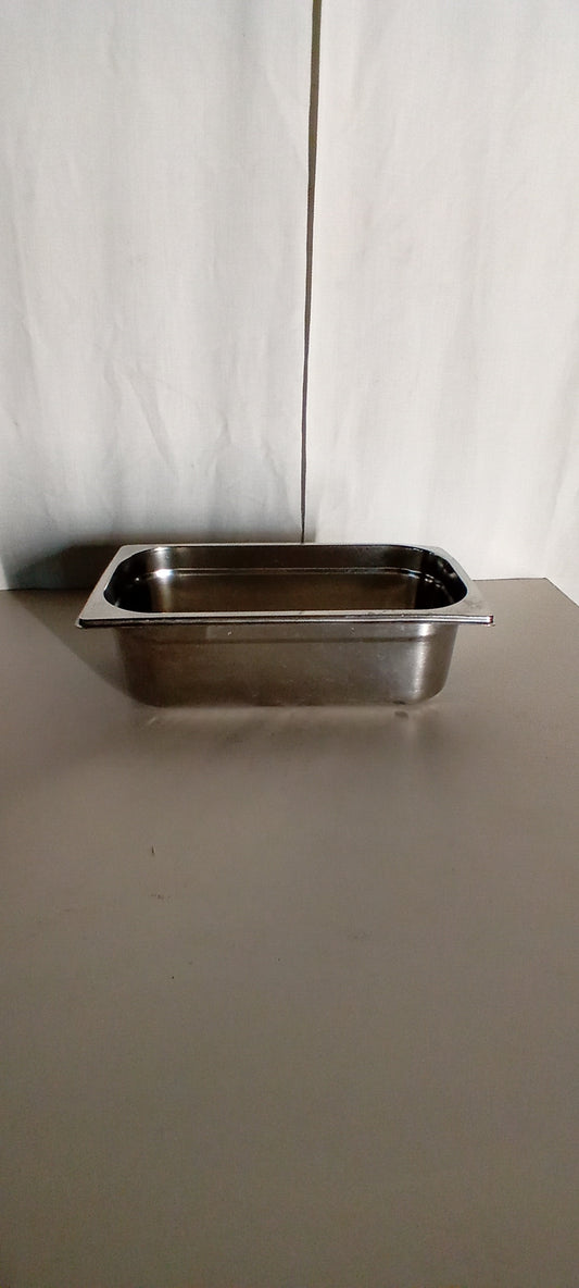 Contenitore indicato Gastronorm GN 1/3, 33 × 16,5 cm, H 11 cm — usato Attrezzatura da ristorazione usata Sd Service Store