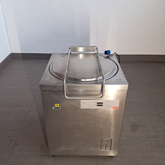 Lavaverdure elettrico Zanussi, 220 V, L 70 cm, P 70 cm, H 90 cm — usato Attrezzatura da ristorazione usata Sd Service Store