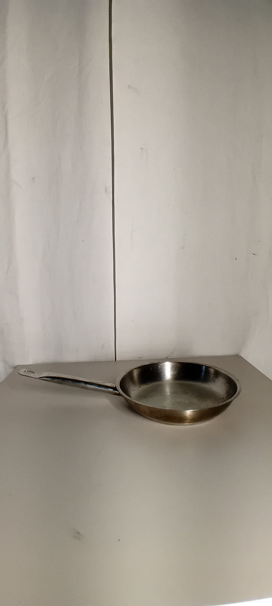 Padella professionale in acciaio inox per induzione, Ø 26 cm — usata Attrezzatura da ristorazione usata Sd Service Store