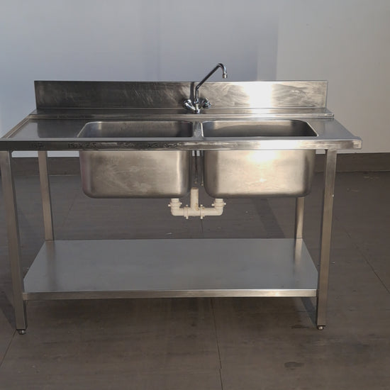 Lavandino inox AISI 304 a 2 vasche con aggancio lavastoviglie a capote, L 150 cm, P 75 cm, H 85 cm — usato Attrezzatura da ristorazione usata Sd Service Store