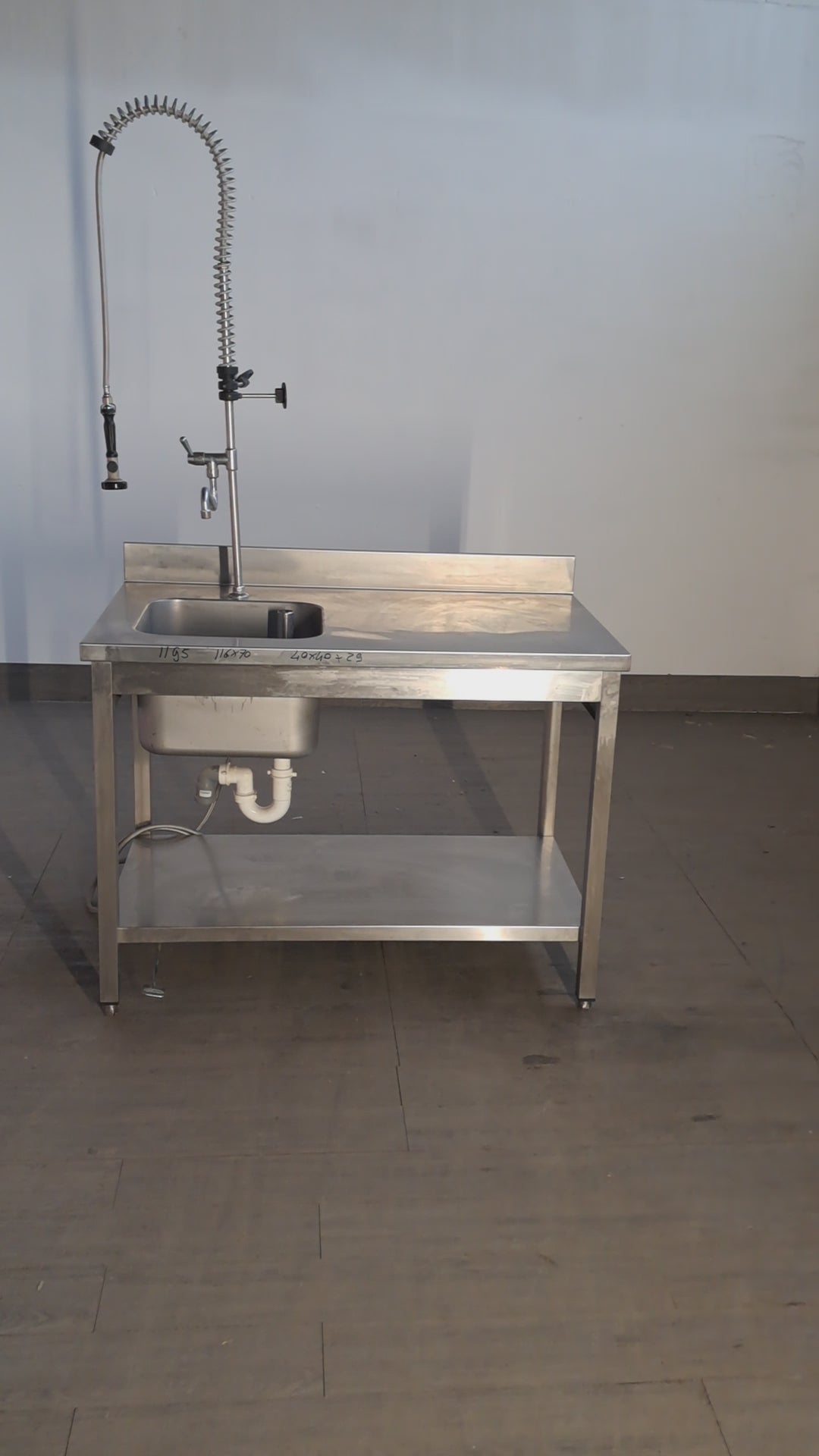Lavandino inox AISI 304 a 1 vasca 40 × 40 × 29 cm, L 120 cm, P 70 cm, H 85 cm — usato Attrezzatura da ristorazione usata Sd Service Store
