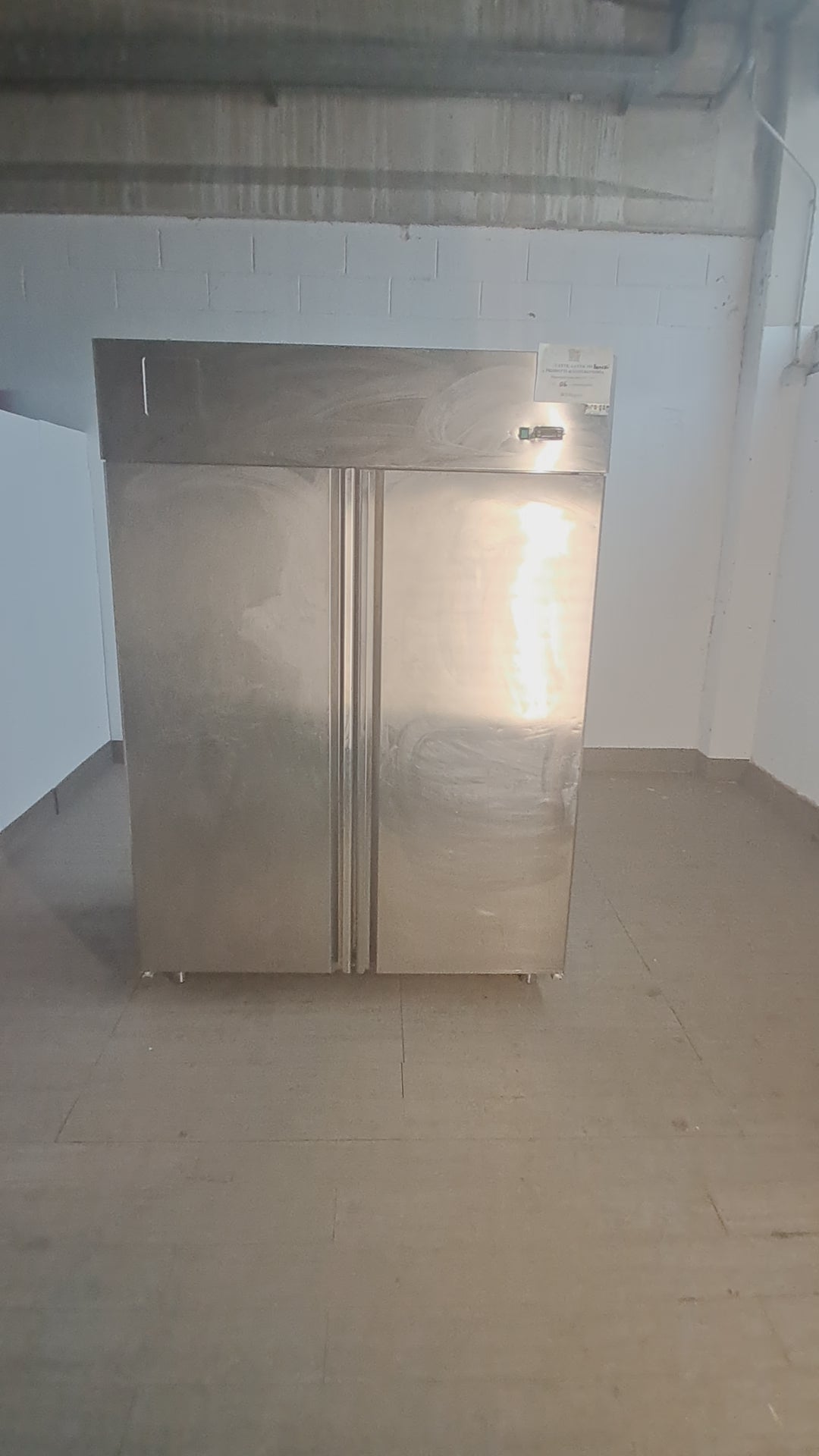 Frigorifero positivo a 2 colonne da 1400 L in acciaio inox AISI 304, L 140 cm, P 80 cm, H 203 cm — usato Attrezzatura da ristorazione usata Sd Service Store