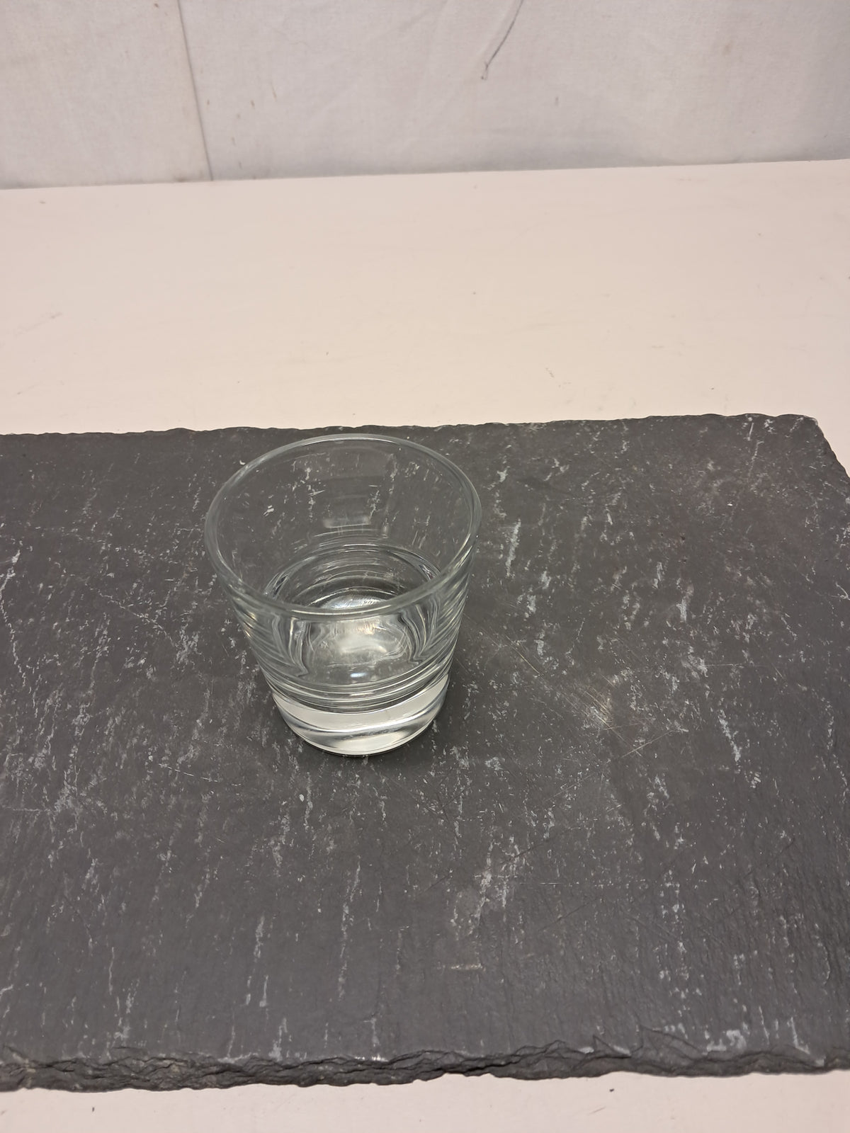 Bicchiere in vetro per amaro, diametro 7cm, altezza 7cm, usato per la ristorazione Attrezzatura da ristorazione usata Sd Service Store