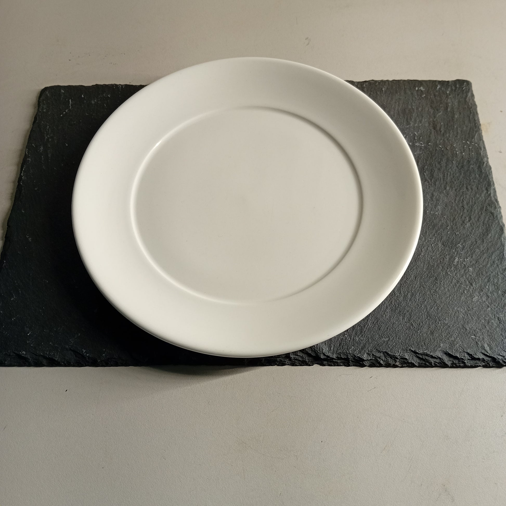 Piatto piano usato in porcellana, diametro 20cm, marca Dudson Ristorazione Sd Service Store