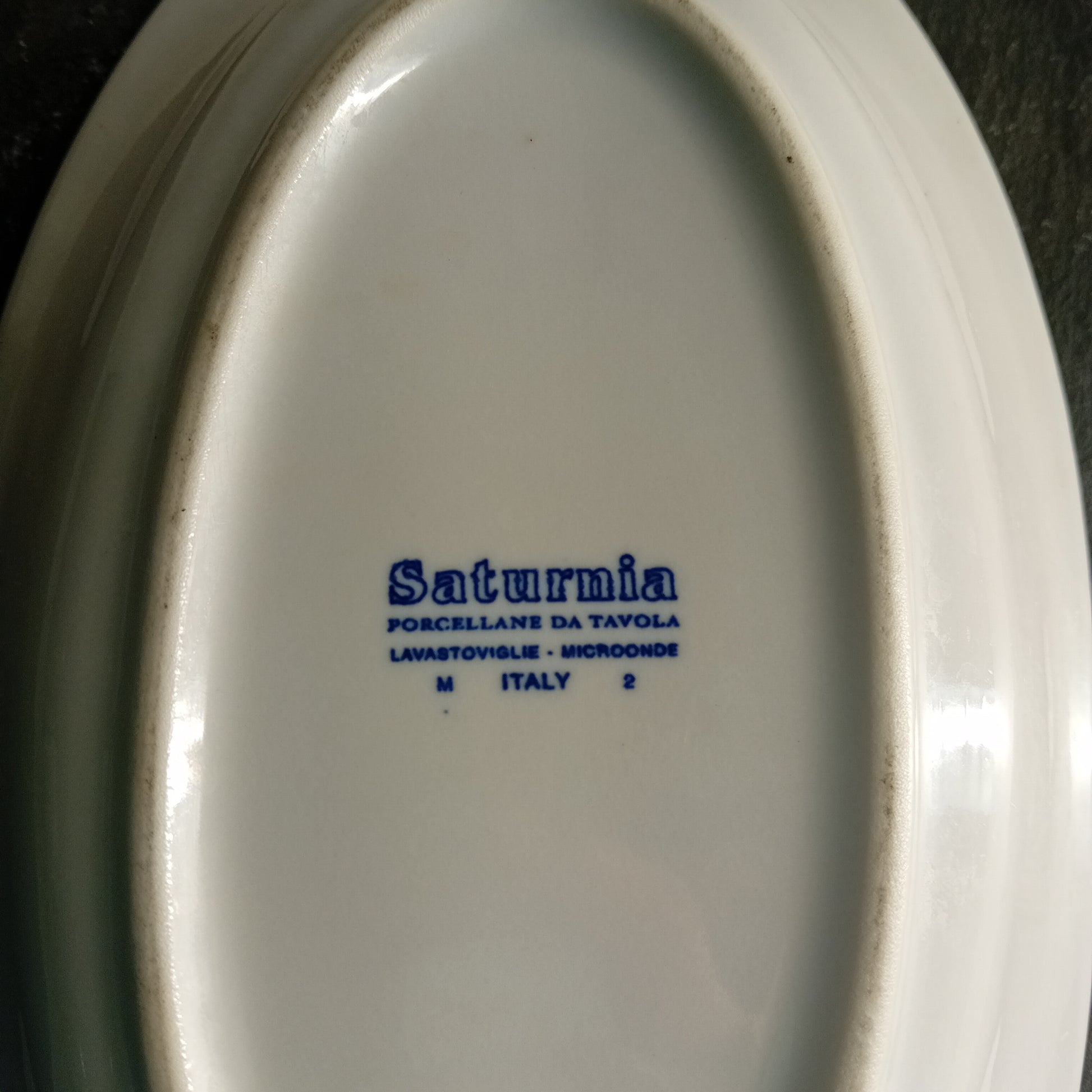 Piatto piano usato in porcellana lunghezza 30 cm marca Saturnia Ristorazione Sd Service Store