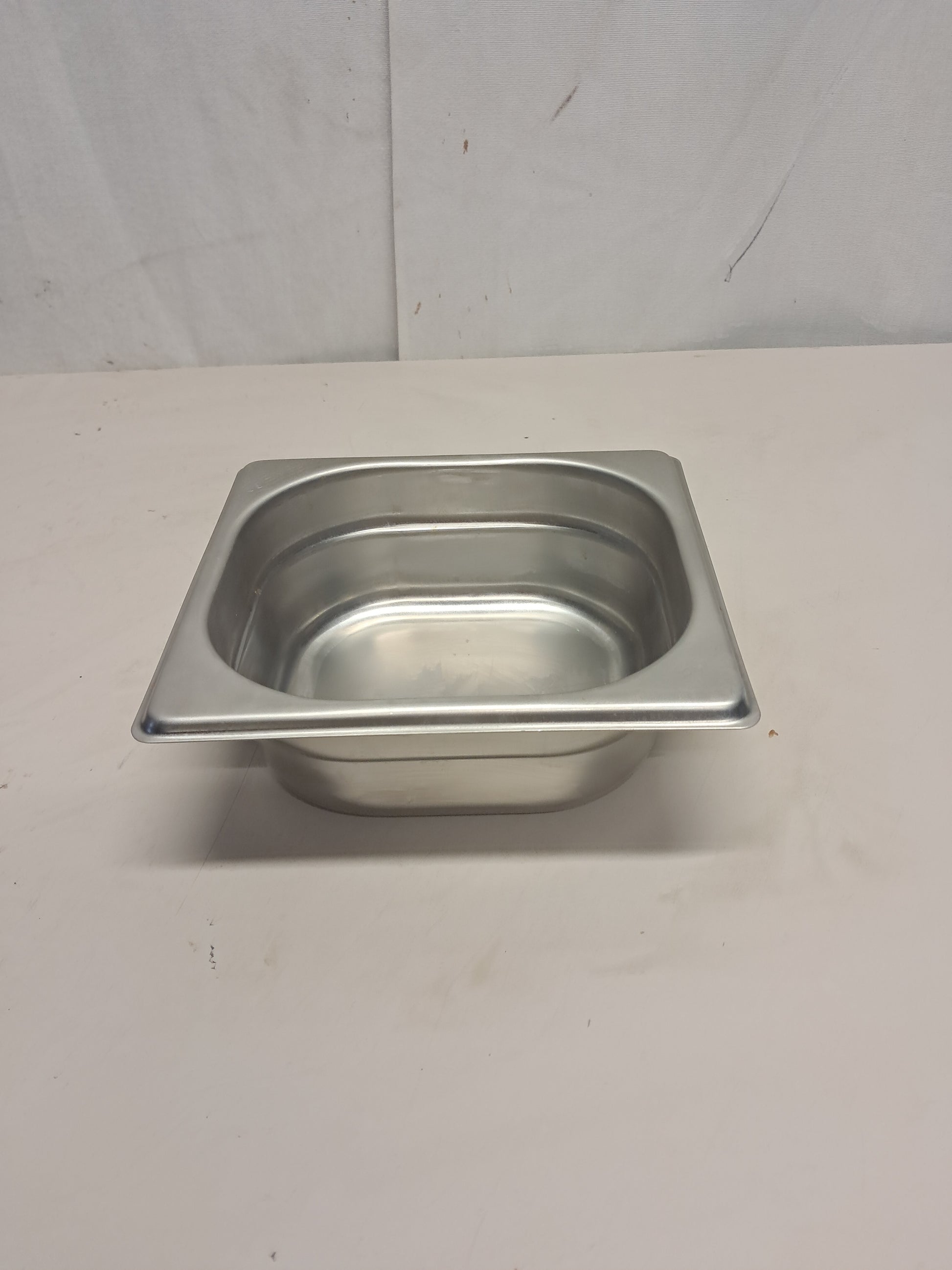 Contenitore gastronorm GN 1/6 , 16x18cm, H 6,5cm, usato per la ristorazione Sd Service Store