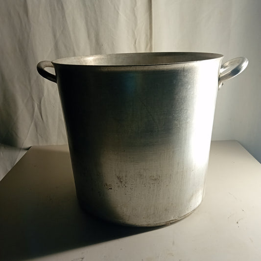 Pentola usata in alluminio con manico diametro 33cm altezza 30cm marca Agnelli Ristorazione Sd Service Store