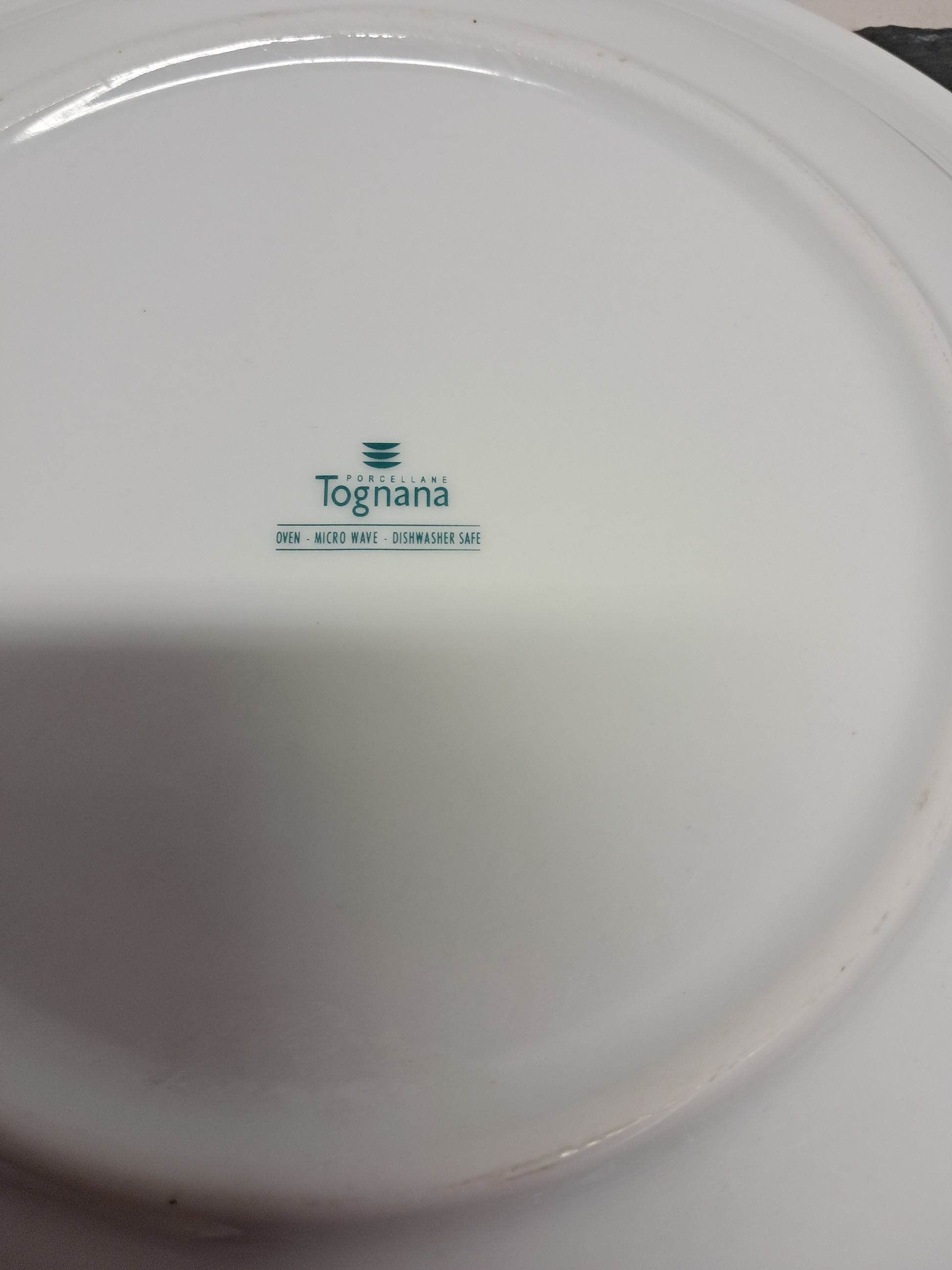 Piatti piani in porcellana, diametro 25cm, marca Tognana Attrezzatura da ristorazione usata Sd Service Store