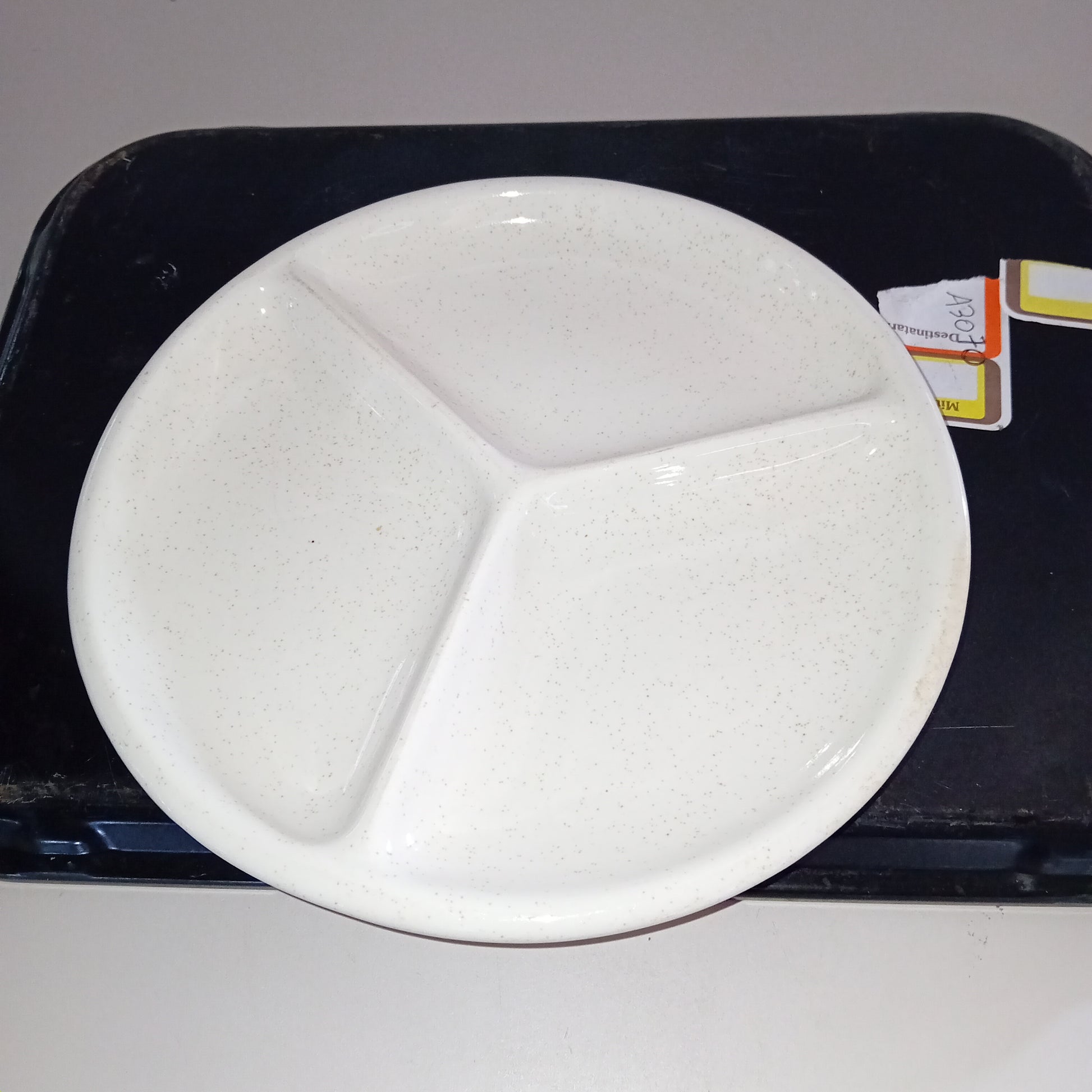 Piatti fondi usati in ceramica con 3 scomparti diametro 25cm Attrezzatura da ristorazione usata Sd Service Store