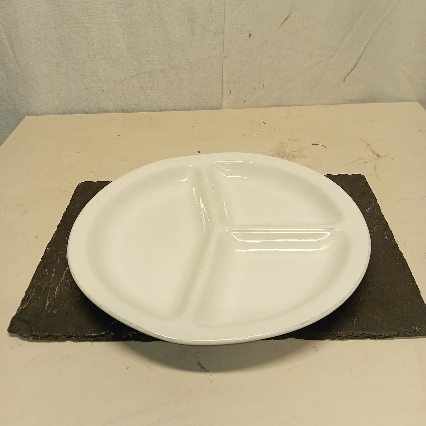 Piatti piani usati in porcellana 3 scomparti diametro 30cm marca Saturnia Ristorazione Sd Service Store