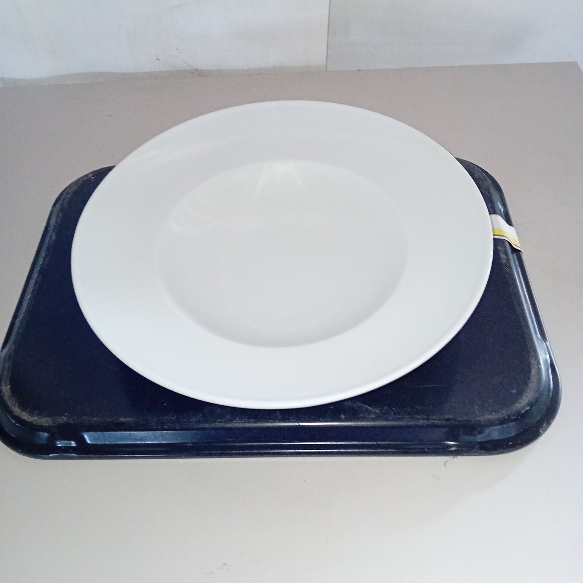 Piatti fondi in porcellana usati marca Gural diametro 28cm Attrezzatura da ristorazione usata Sd Service Store