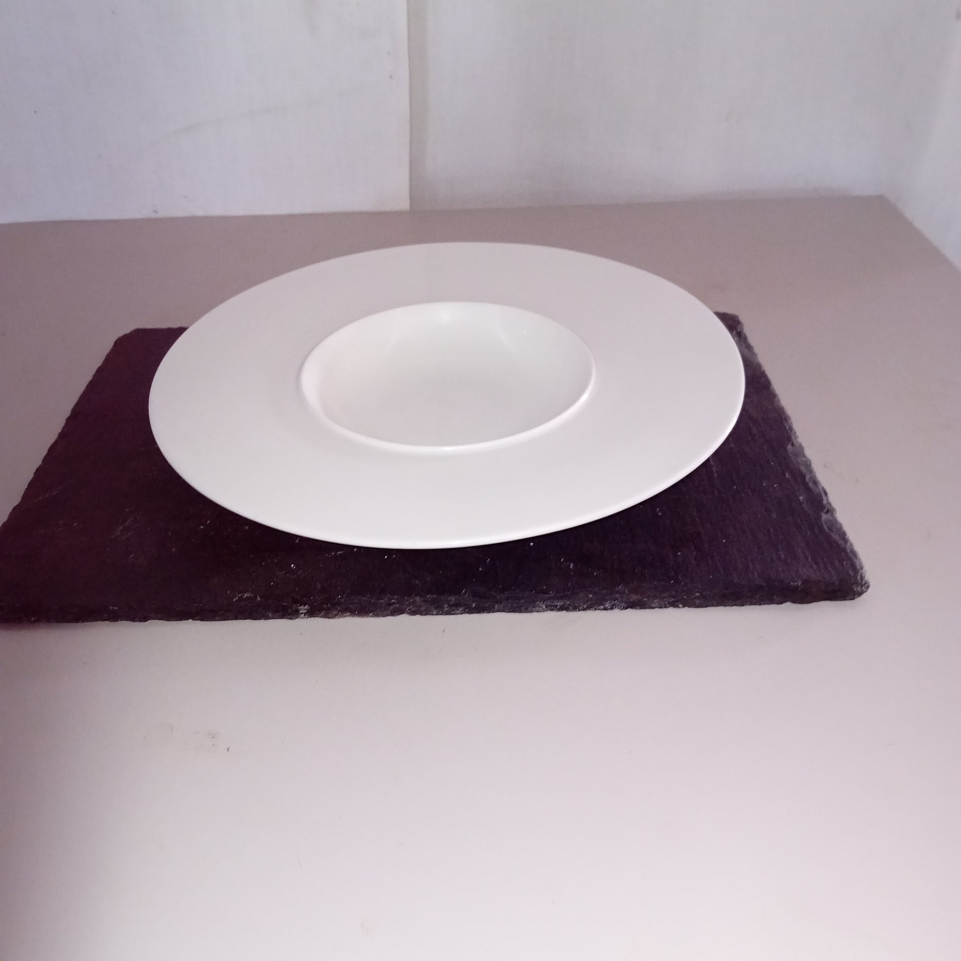 Piatti fondi usati in ceramica diametro 28cm Ristorazione Sd Service Store