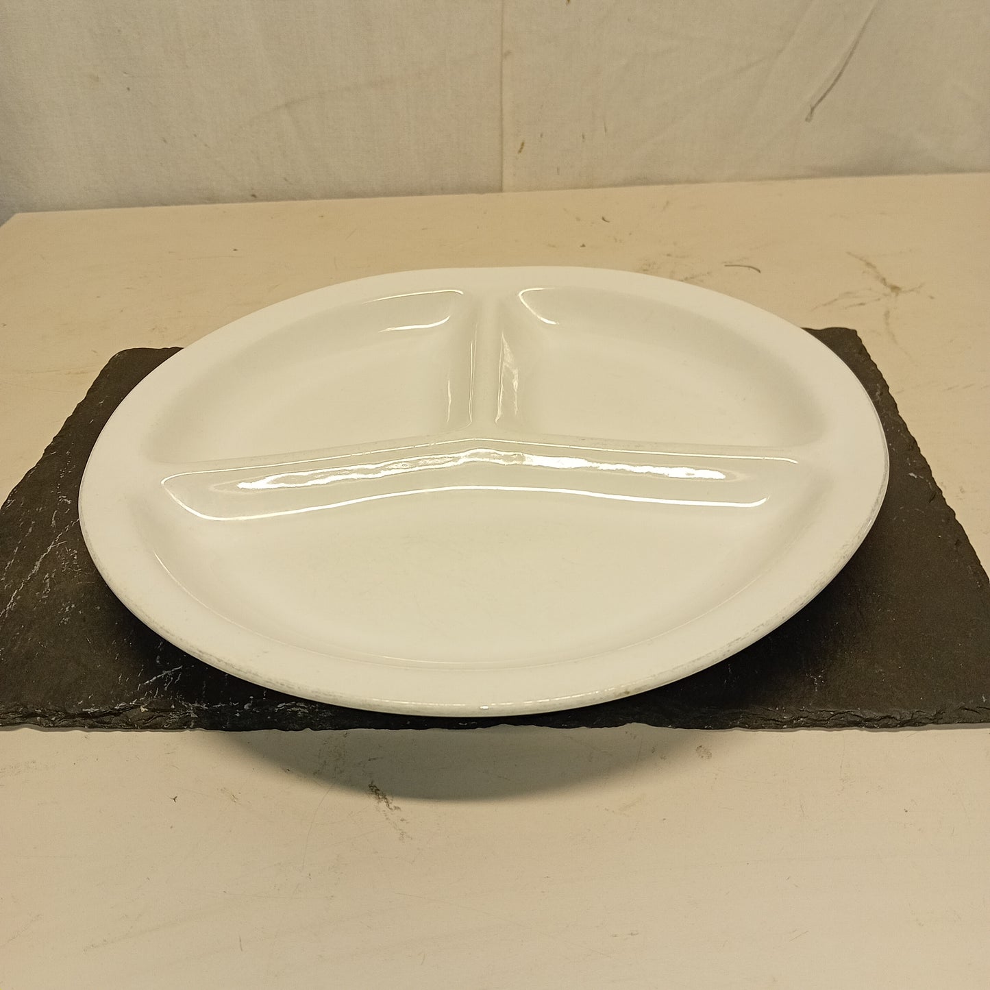 Piatti piani usati in porcellana 3 scomparti diametro 30cm marca Saturnia Ristorazione Sd Service Store