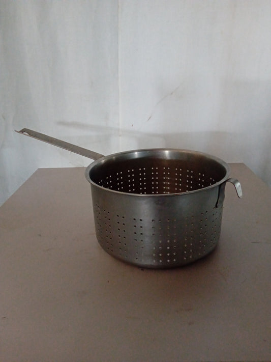 Scolapasta professionale in acciaio con manico, Ø 28 cm, H 13 cm — usato Attrezzatura da ristorazione usata Sd Service Store