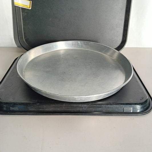 Set 2 teglie in alluminio, Ø 31 cm + Ø 33 cm, dato 3 cm — usate Attrezzatura da ristorazione usata Sd Service Store