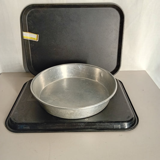 Set 2 teglie per torta in alluminio, Ø 29 cm + Ø 27 cm — usate Attrezzatura da ristorazione usata Sd Service Store