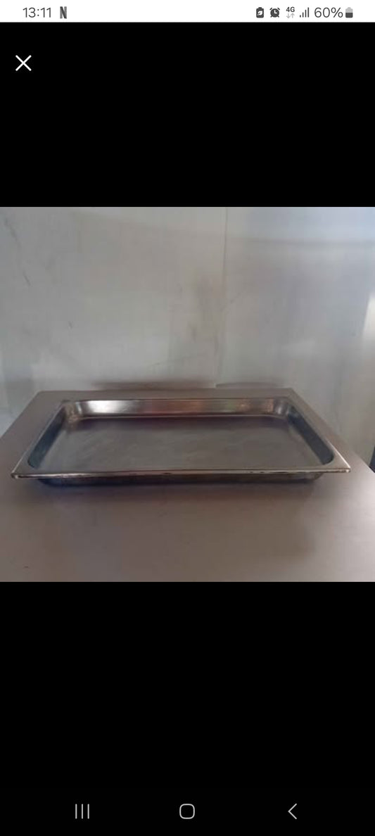 Teglia Gastronorm GN 1/1, 53 × 32 cm, H 4 cm — usata Attrezzatura da ristorazione usata Sd Service Store