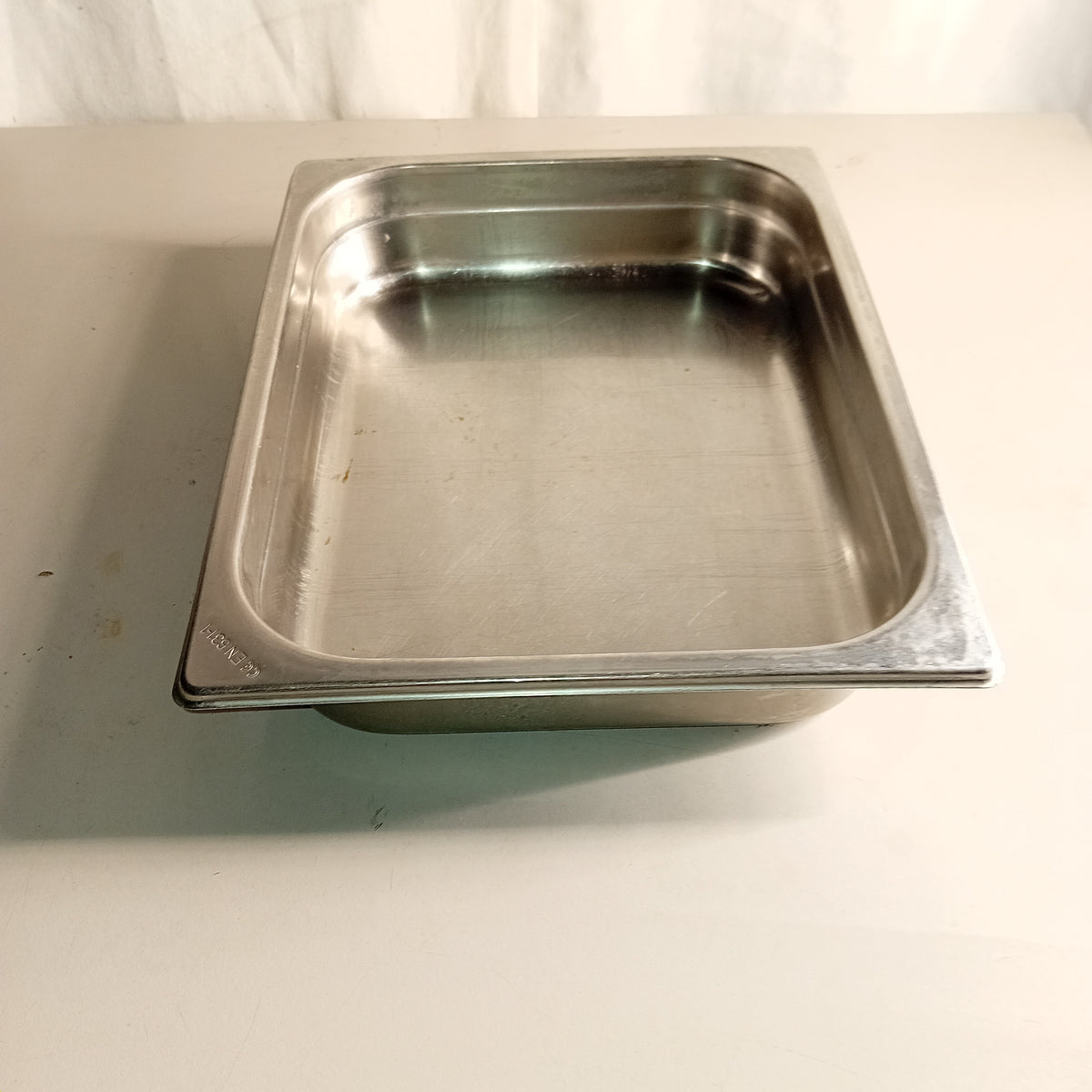Teglia Gastronorm GN 1/2, 26 × 32 cm, H 6 cm — usata Attrezzatura da ristorazione usata Sd Service Store